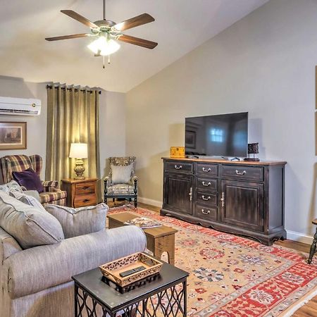 Pet-Friendly Brownsville Retreat With Porch! Sloans Crossing 외부 사진